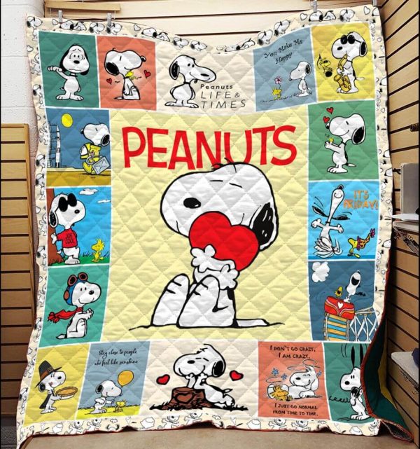 Character Snoopy Quilt