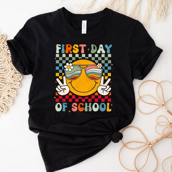 3 Happy First Day Of School Funny Sunglass Groovy Teacher Kids OUAXQ